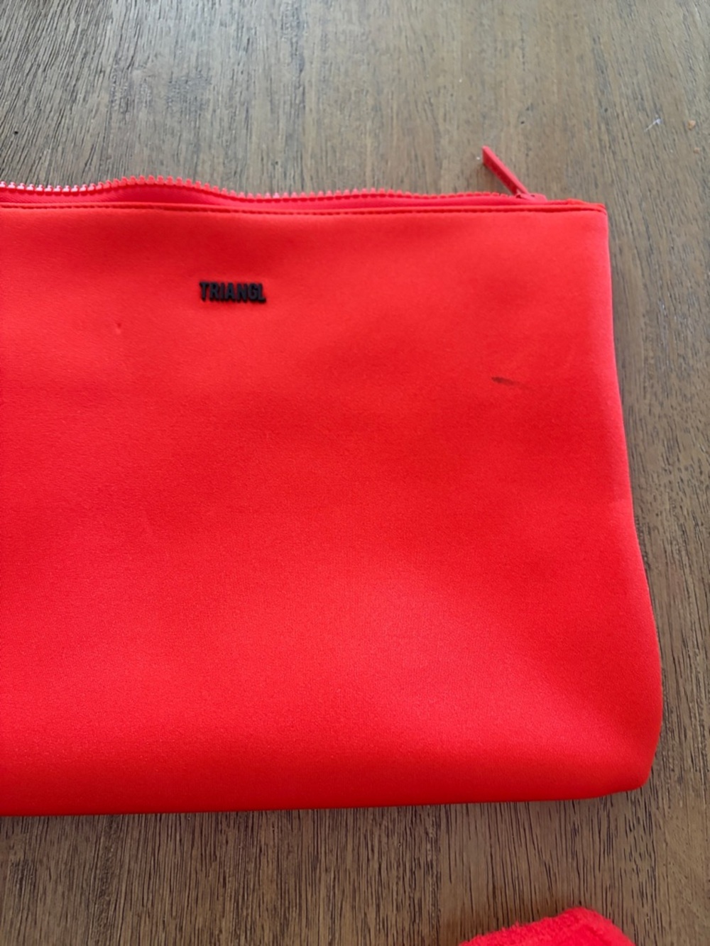 New Triangl MAIA Cerise Terry set - Picture 10 of 10